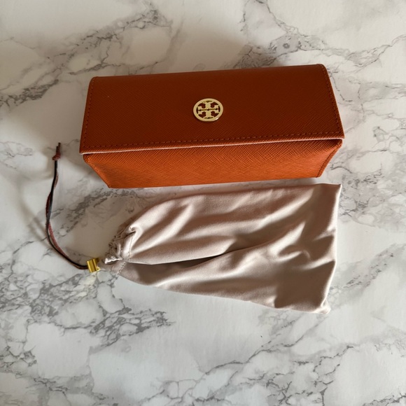 CASE ONLY Tory Burch sunglasses case and dust bag - Picture 1 of 4